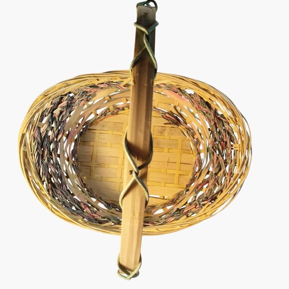 Multicolor Wicker Easter Basket Pastel Hand Woven Handled 10x10 inch - Picture 5 of 6